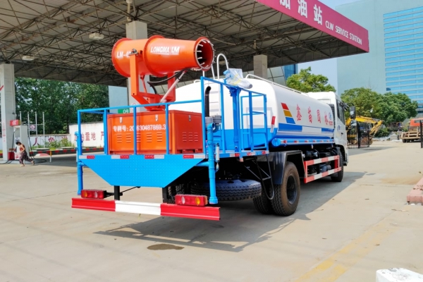 東風(fēng)天錦多功能灑水抑塵車(12立方、30米噴霧機(jī))