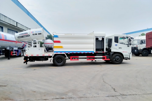 東風(fēng)天錦霧炮車(方形外觀、50-100米噴霧機(jī))