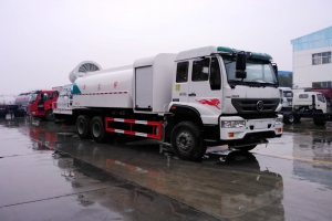 重汽斯太爾后雙橋抑塵車(16噸水罐、60-120米霧炮機(jī))