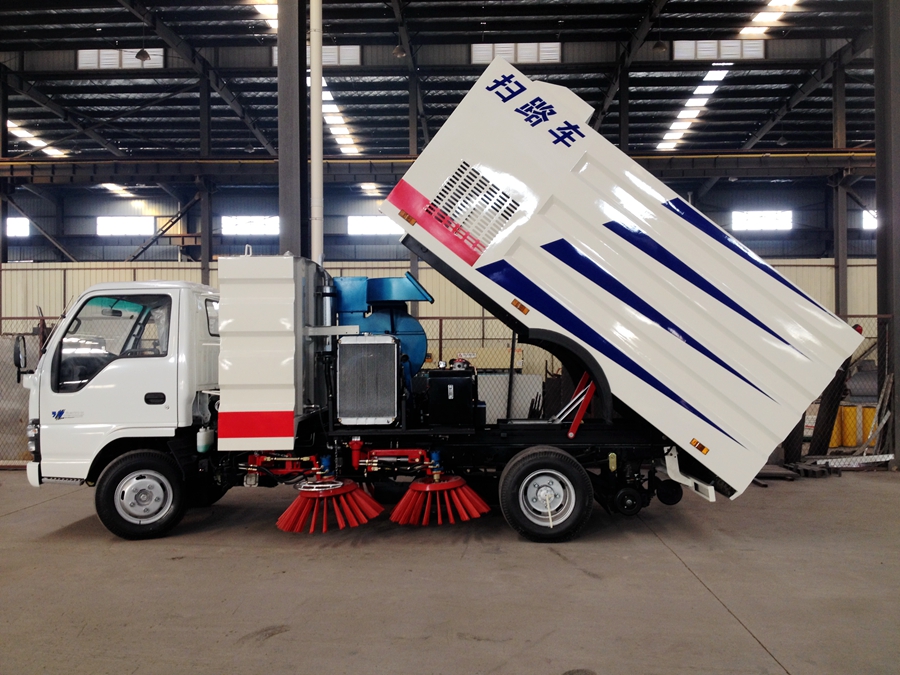 慶鈴五十鈴國五掃路車 慶鈴五十鈴國五掃路車