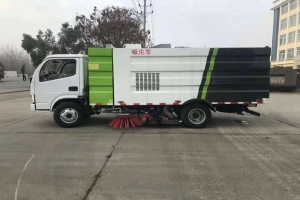 道路清掃吸塵車