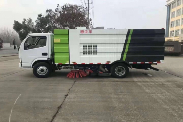 道路清掃吸塵車(chē)