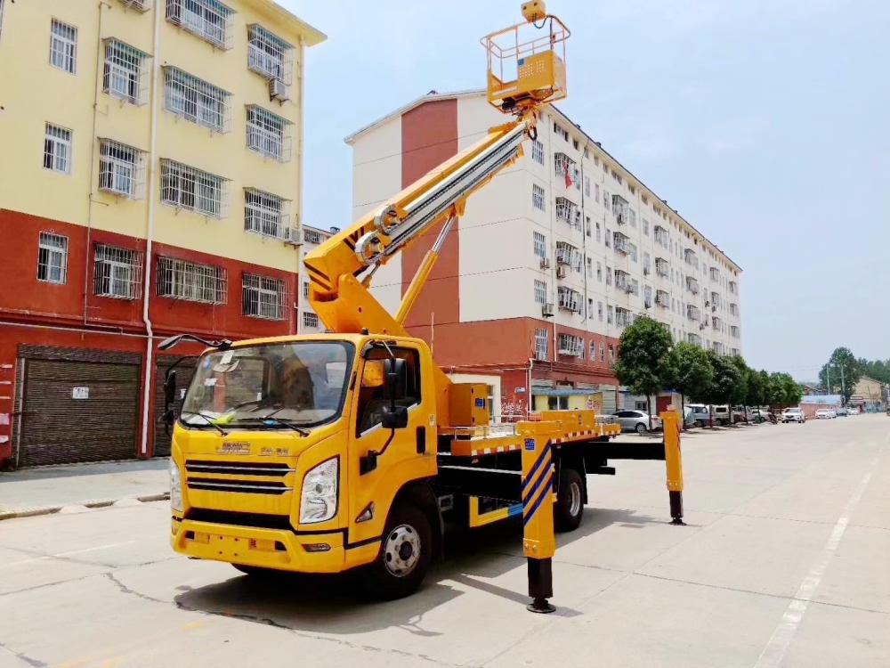 國六江鈴凱銳直臂式22米高空作業(yè)車圖片