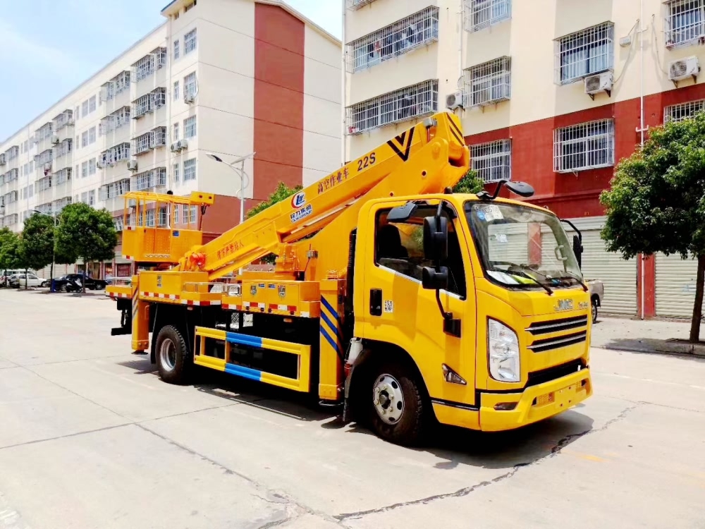 國六江鈴凱銳直臂式22米高空作業(yè)車圖片
