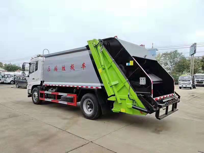 東風(fēng)天錦壓縮式垃圾車圖片