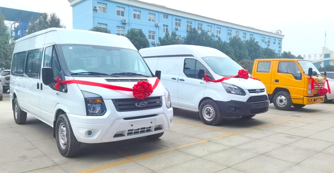 江鈴第3000兩底盤(pán)交車(chē)儀式在程力集團(tuán)盛大舉行